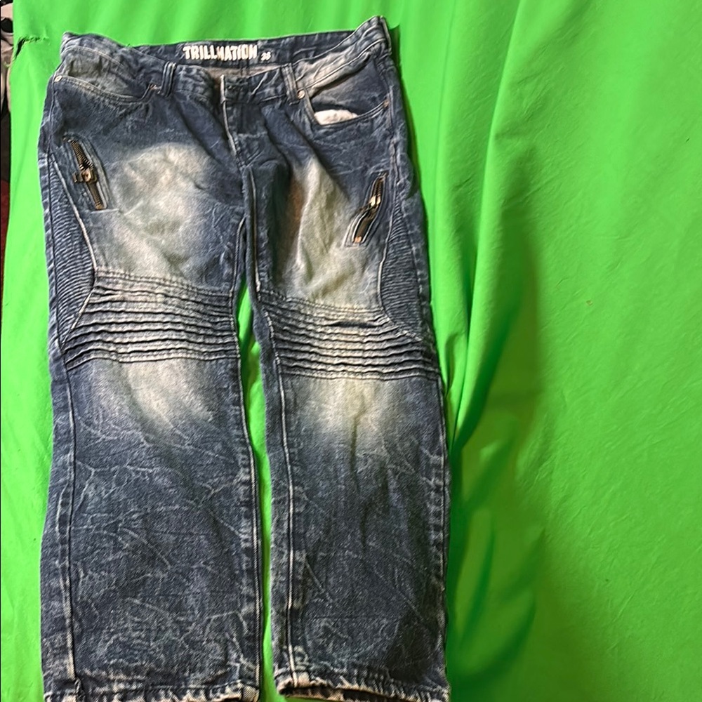 Blue Relaxed Jeans with Vintage Distressing